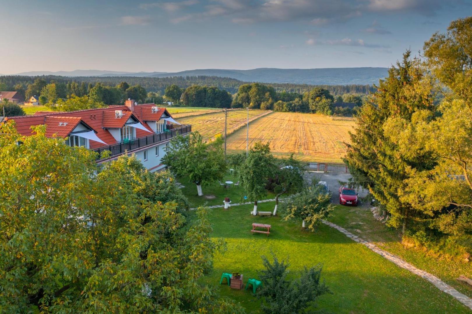 Dom W Domu - Izera Glamping Bed & Breakfast Gajowka  Dış mekan fotoğraf
