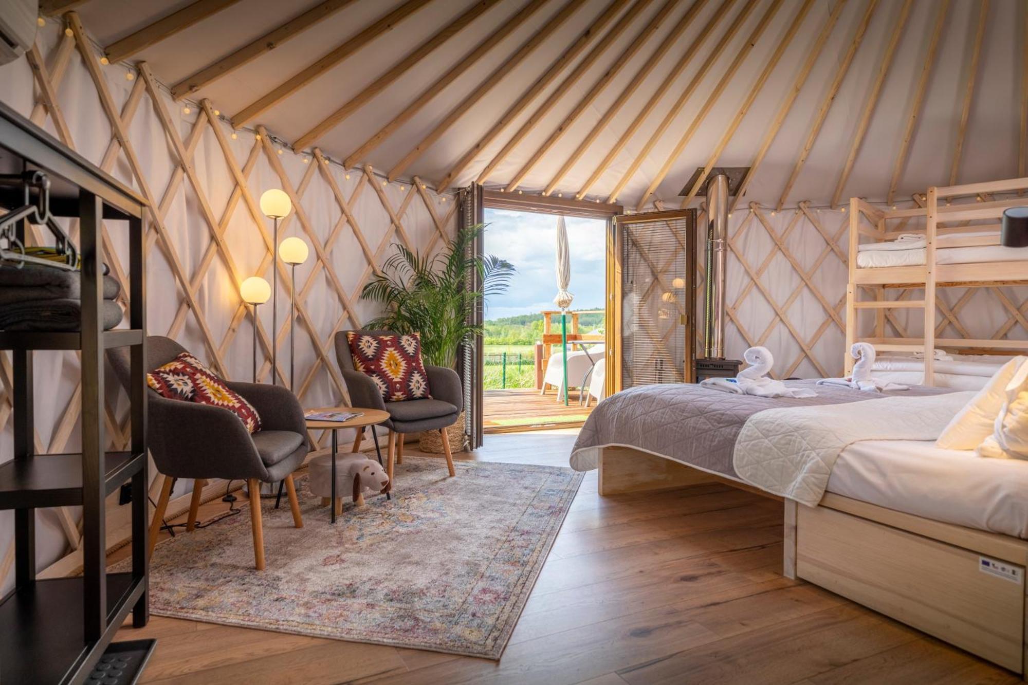 Dom W Domu - Izera Glamping Bed & Breakfast Gajowka  Oda fotoğraf