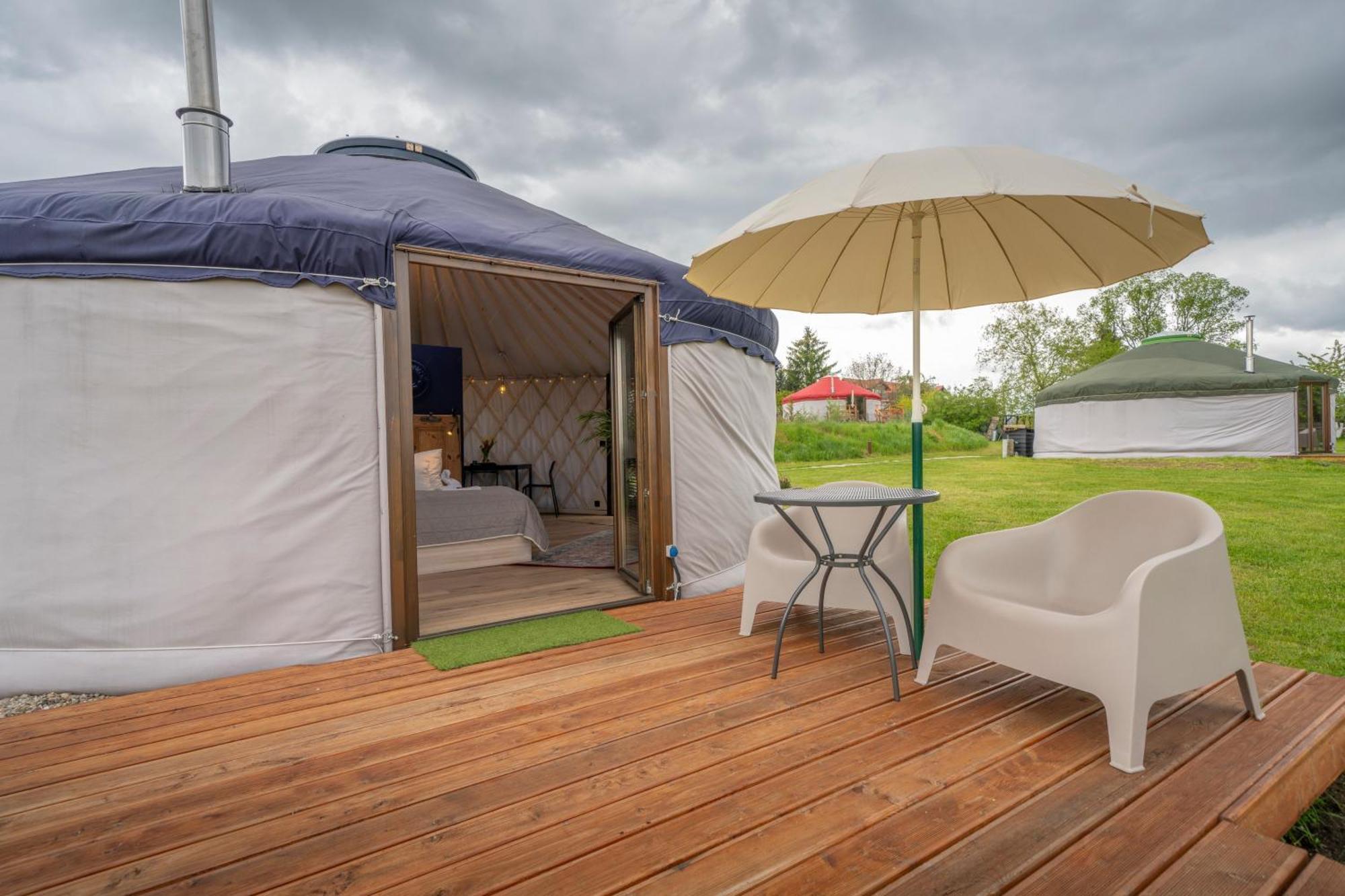 Dom W Domu - Izera Glamping Bed & Breakfast Gajowka  Oda fotoğraf
